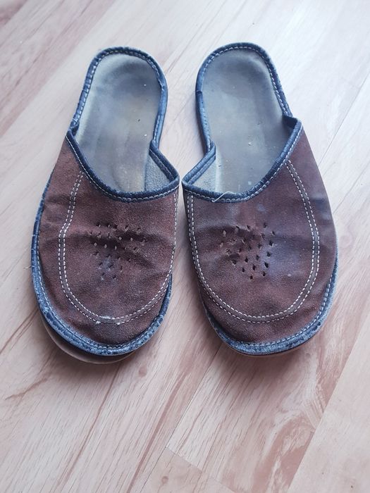 Kapcie męskie z skórzaną wkładka marki  Top Vintage rozmiar 44