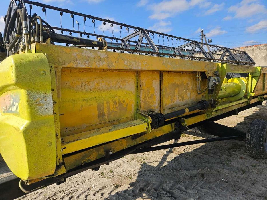 Комбайн зернозбиральний New Holland-CX8090