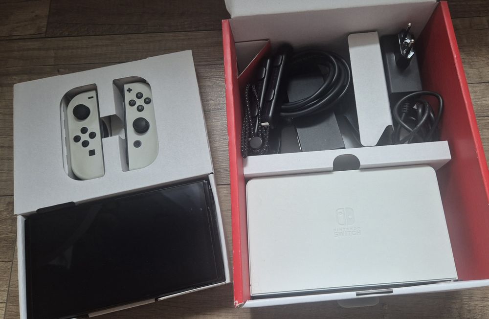 Nintendo Switch Oled 64 GB