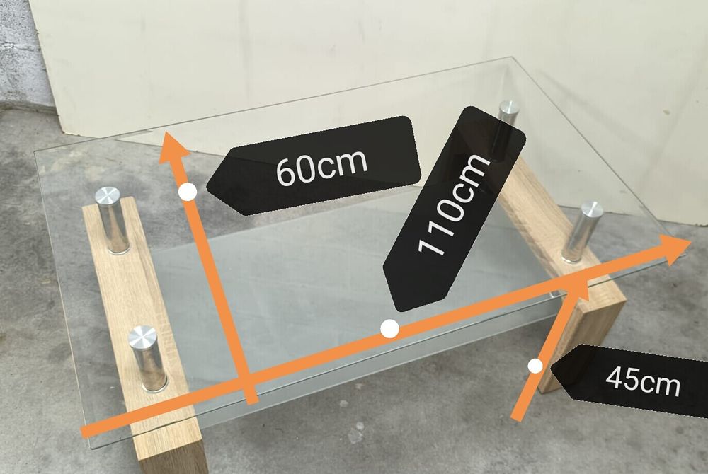 Belíssima mesa de centro Missouri Cambrian, pé em madeira e vidro.
Ler