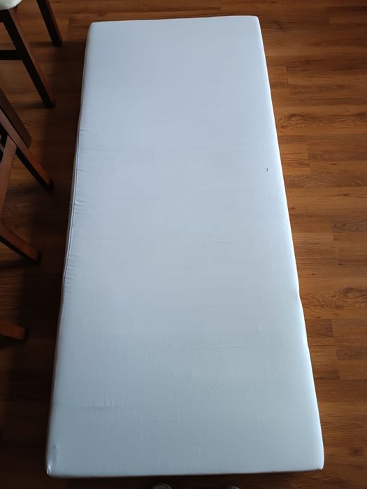 Drewniane łóżko dzieciece 80x180cm