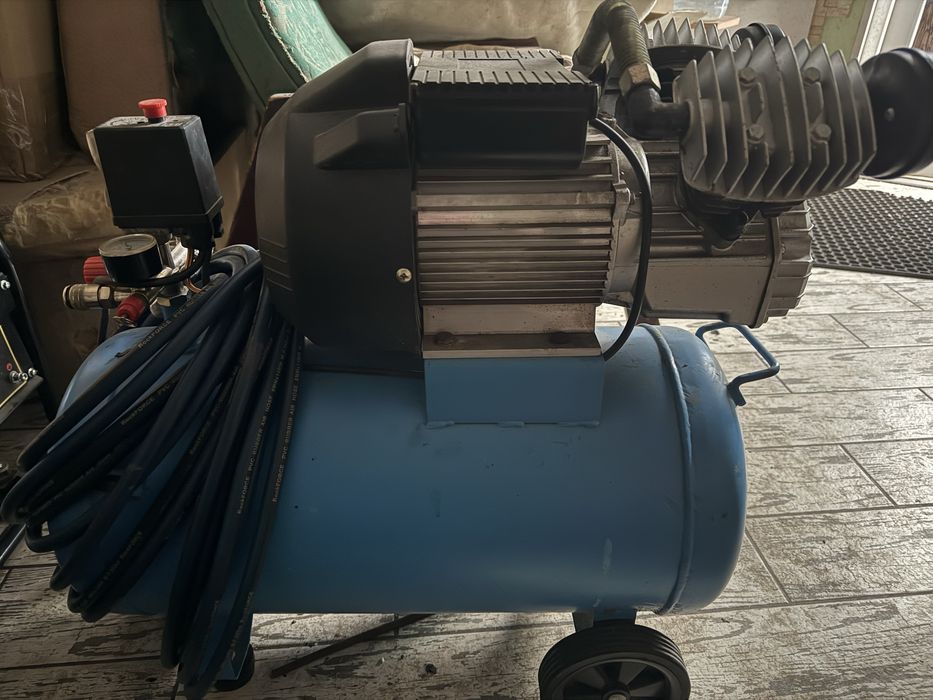 Компрессор б/у использовался мало