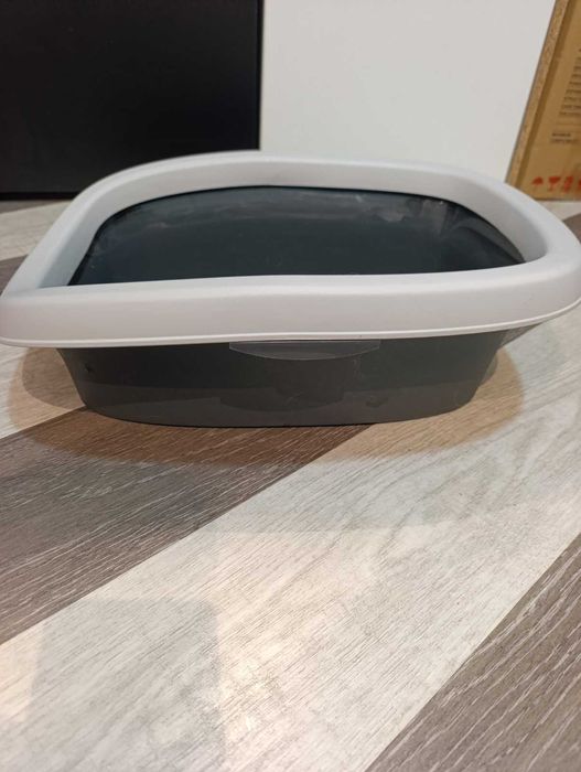 Туалет Trixie Carlo Litter для котів з ободом 31см × 14см × 43см сірий