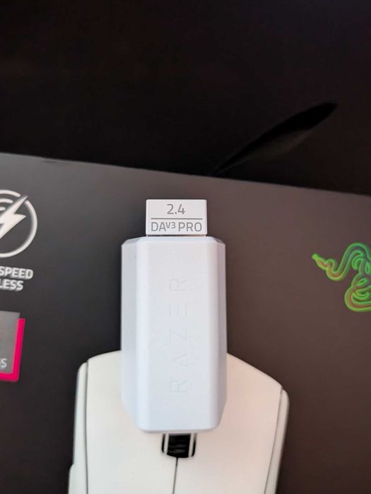 Rato Gaming Razer DeathAdder V3 Pro ( Como Novo) + Acessorios