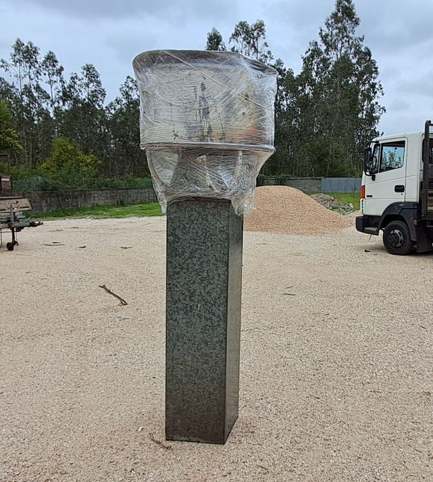 Chaminé / Extractor de fumo industrial