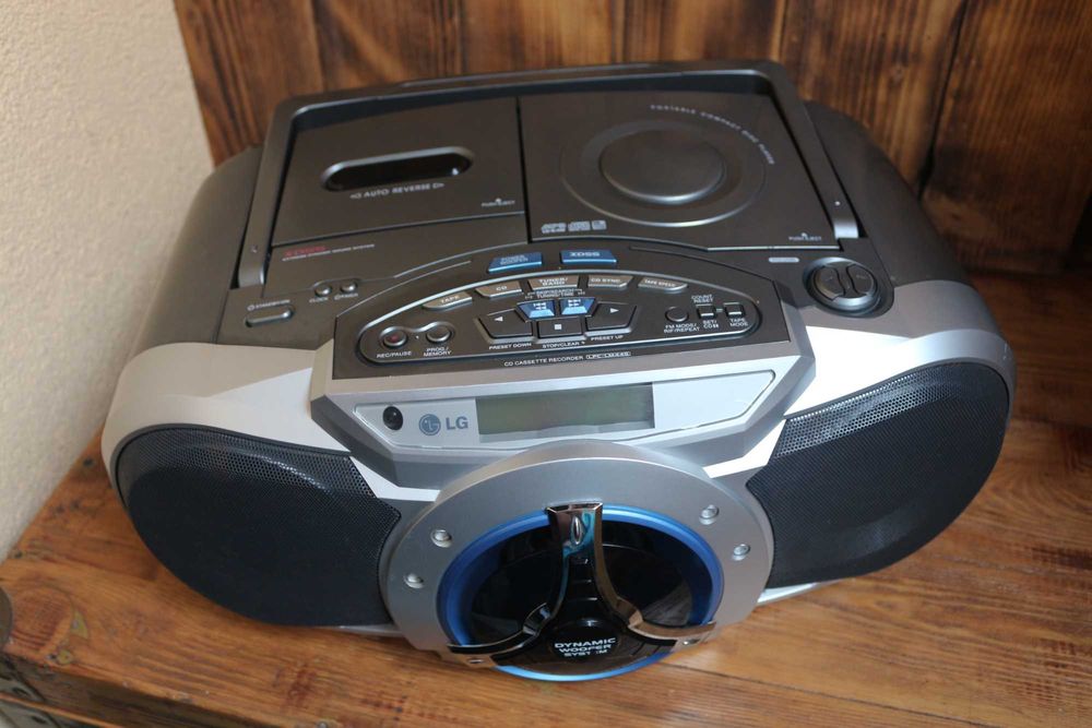 Магнітола (бумбокс) LG LPC-LM445X