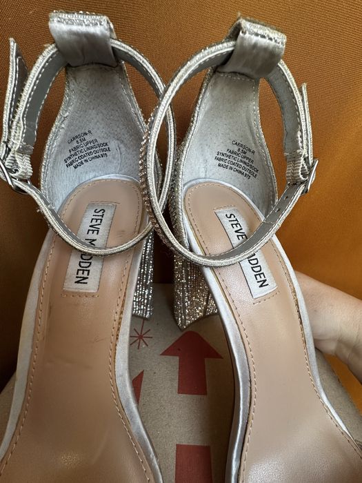 Босоножки  Steve Madden,стразы,каблук,38р