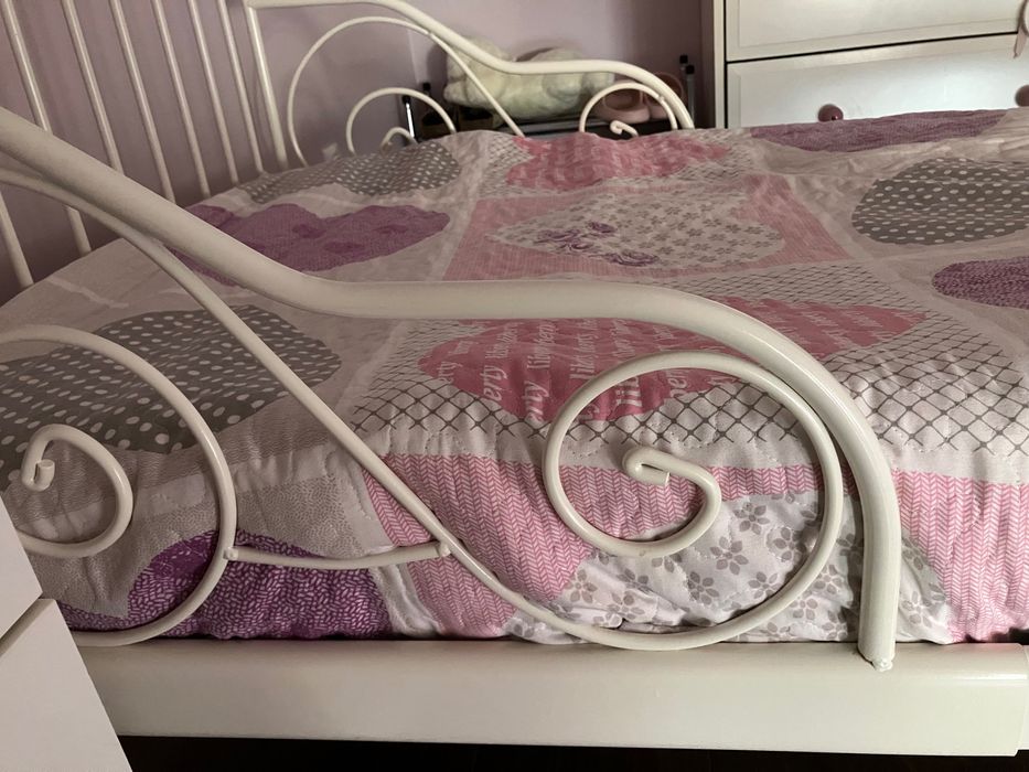 Cama criança ferro extensível, nova, dos 3 aos 13 anos