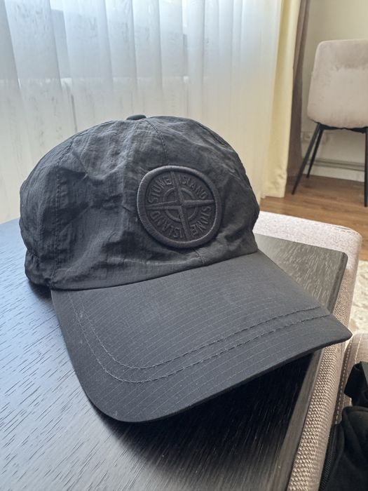 Продам кепку Stone Island