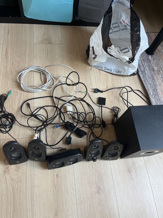 zestaw głośników komputerowych 5.1 (surround) firmy Logitech
