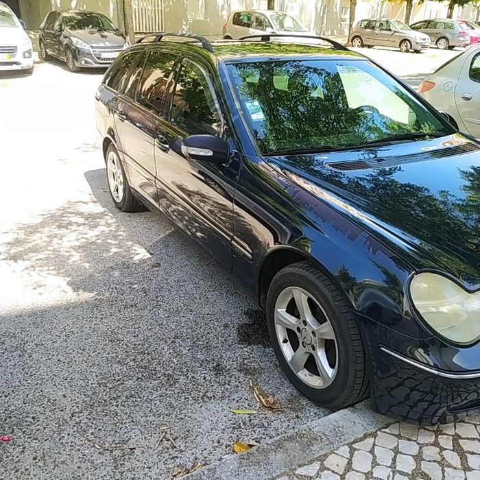 Mercedes bens c220