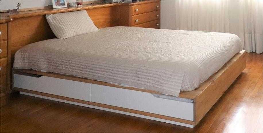 cama casal com gavetões e colchão