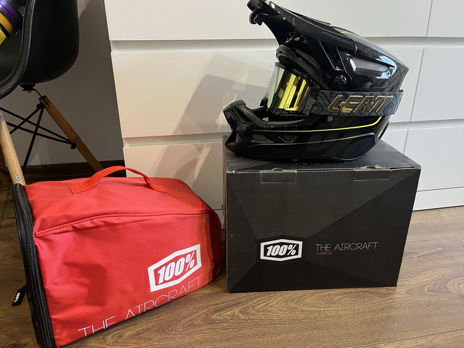 Kask 100% Aircraft Carbon