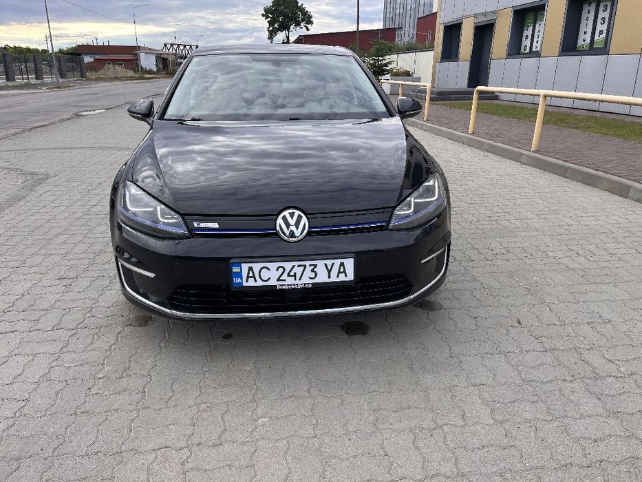 Volkswagen e-Golf 2014 VIN WVWZZZAUZFW900776 фото оголошення 14 з 24
