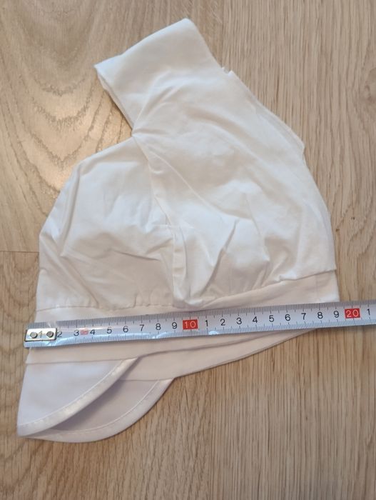 Zestaw czapek i opasek na lato