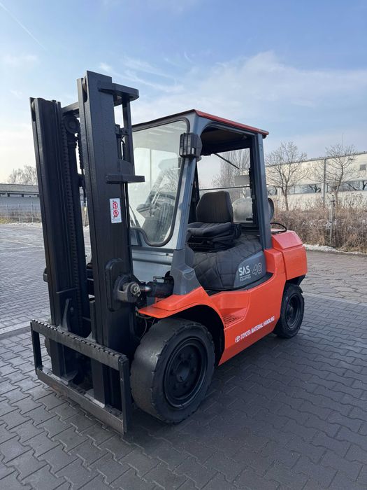 Wózek widłowy Gazowy Toyota 02-7FG35 | Kabina | 4T | Duplex