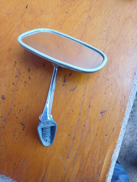 Espelho exterior de Peugeot 504 de 1972