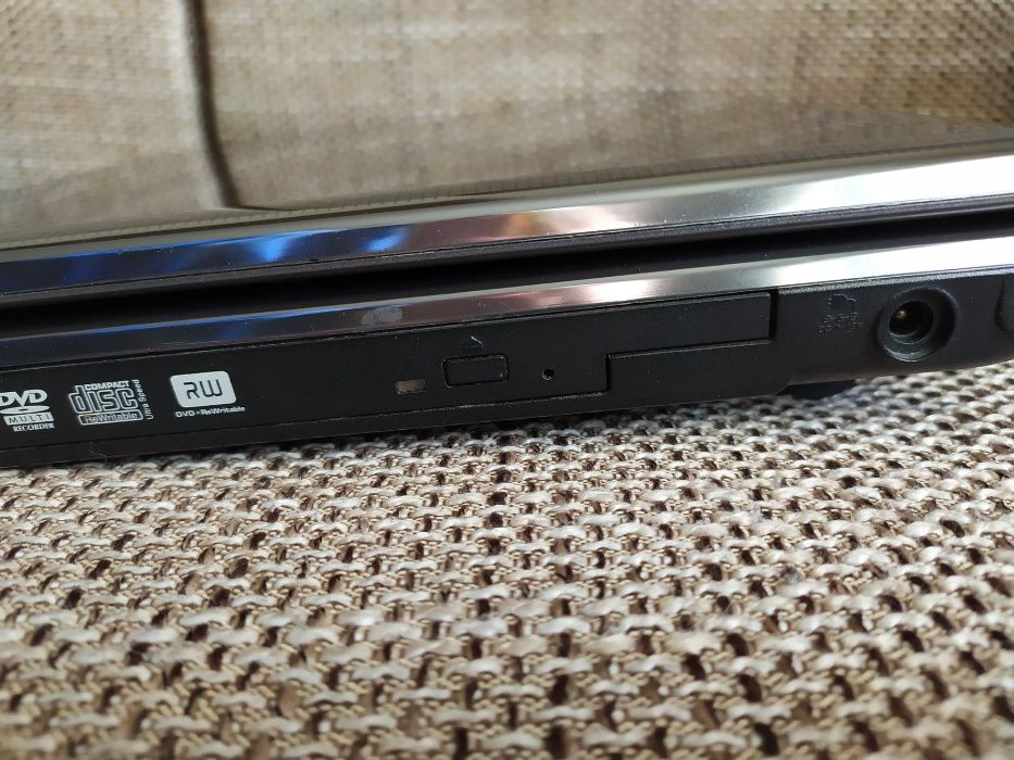 Laptop Toshiba Satellite A300 - 14T