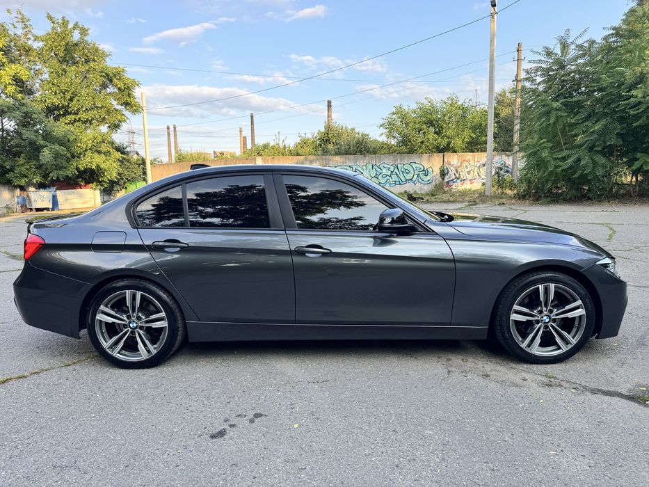 Bmw f30 2017 року задній привід