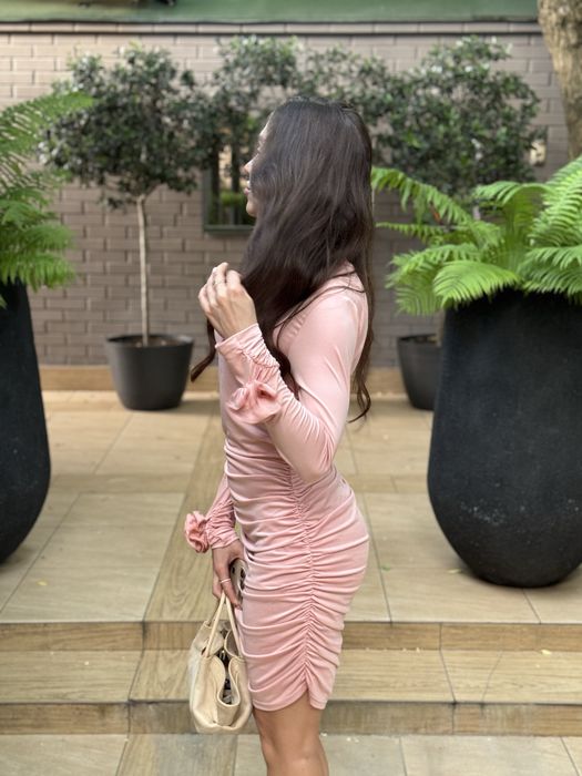 Сукня з бантиками