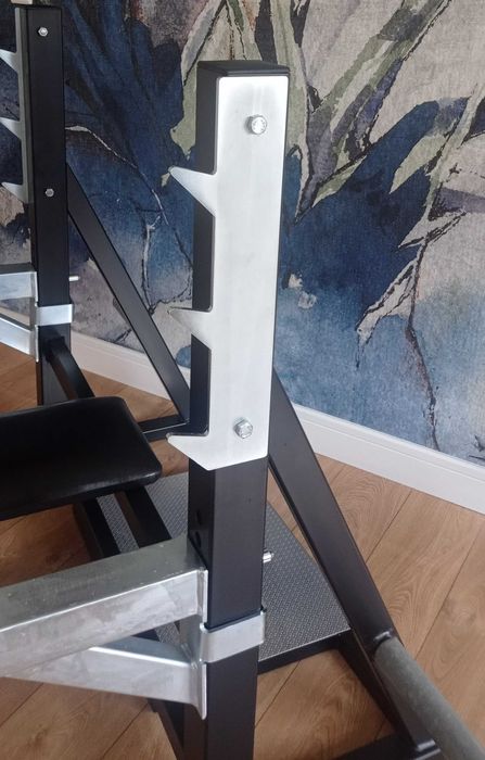 Ławka treningowa płaska olimpijska z asekuracją  SIŁOWNIA