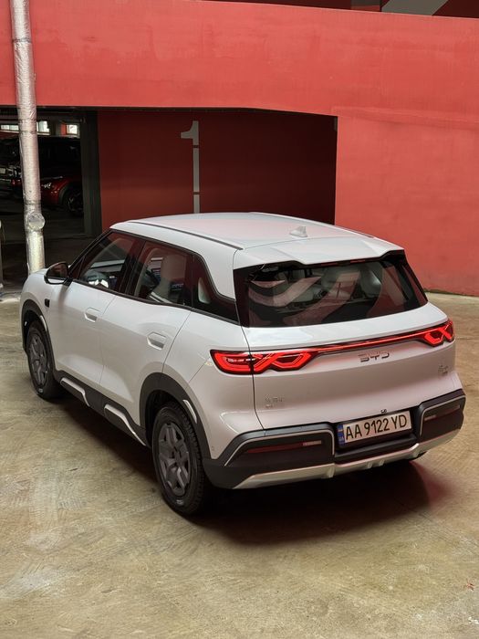 Оренда електромобіля BYD YUAN UP 2025 Аренда электромобиля  прокат