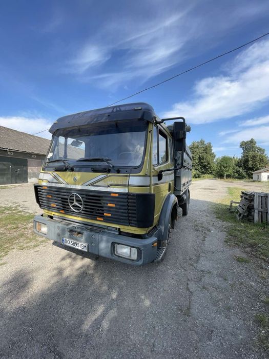 Mercedes - Benz 1735 (самоскид)