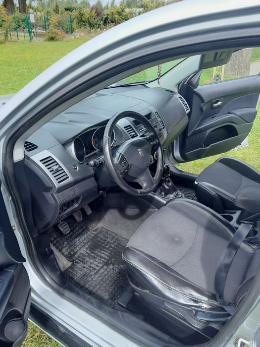 Peugeot 4007 4x4 7 Osobowy z Hakiem