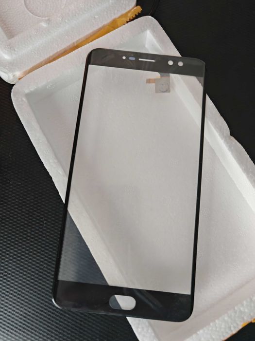 Сенсор, тачсрнін Uhans max2. Дисплей