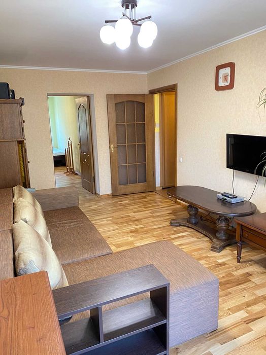 Оренда 2 кім. квартири вул. Володимира Великого