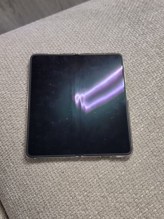 OPPO  find n 6 tem 4 meses