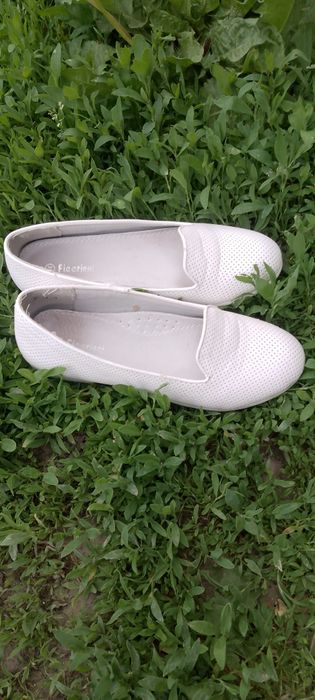 Взуття для дівчаток