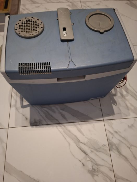 Sprzedam lodówkę turystyczną