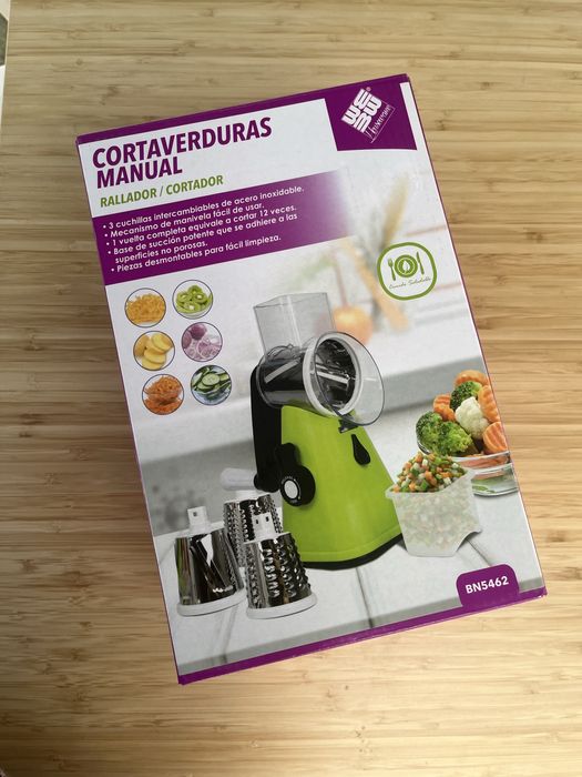 Ralador de legumes manual