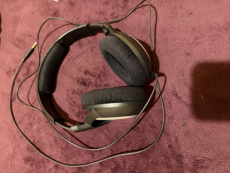 Sennheiser HD 439 słuchawki wokółuszne analogowe brzmienie