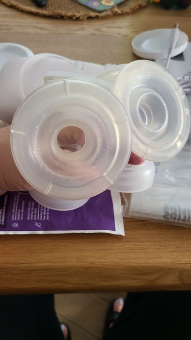 Laktator podwójny Philips Avent SCF397 na gwarancji