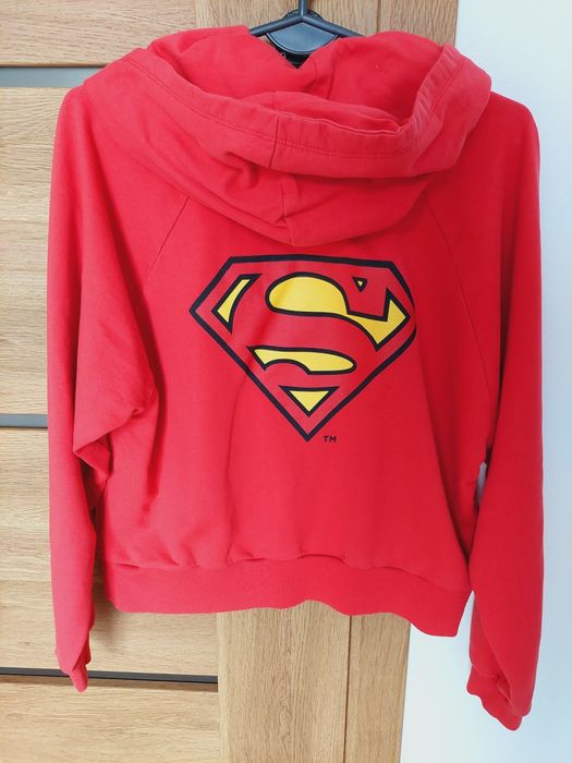 Czerwona bluza z kapturem Superman Sinsay S