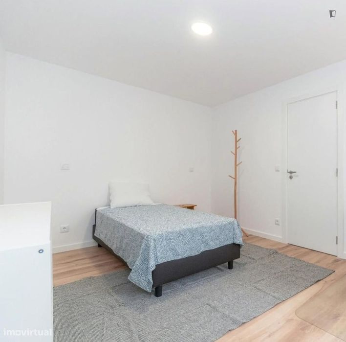Quarto - localizado em Coimbra