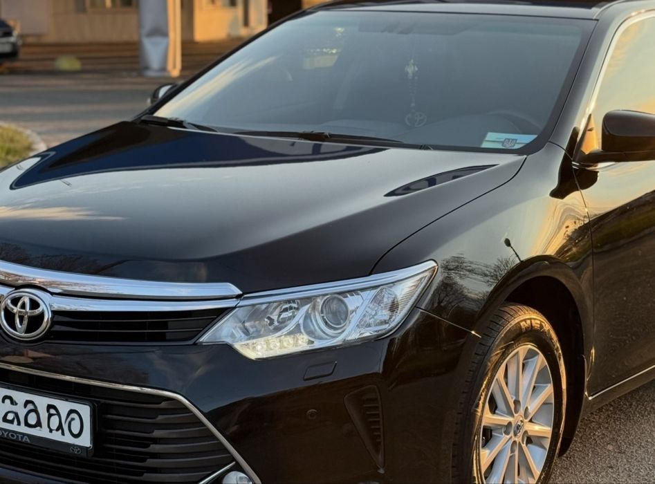 Toyota Camry 2017