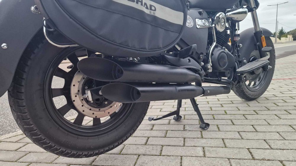 Keeway Superlight 125cc Semi-Nova - 2019- Garagem - 3.900 km