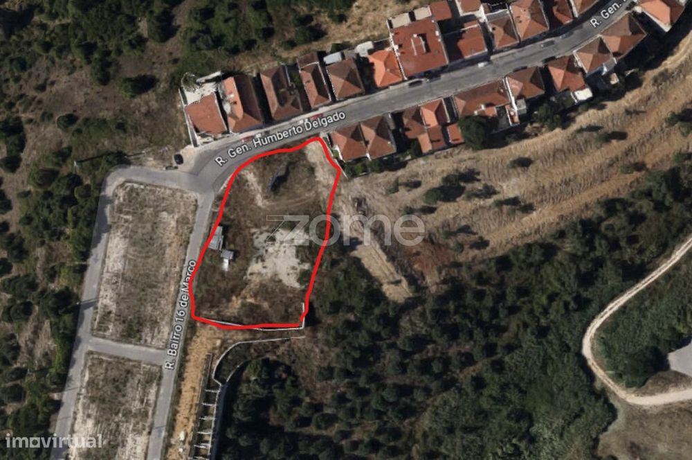 Oportunidade para Investidores - Terreno para 7 moradias em Santarém