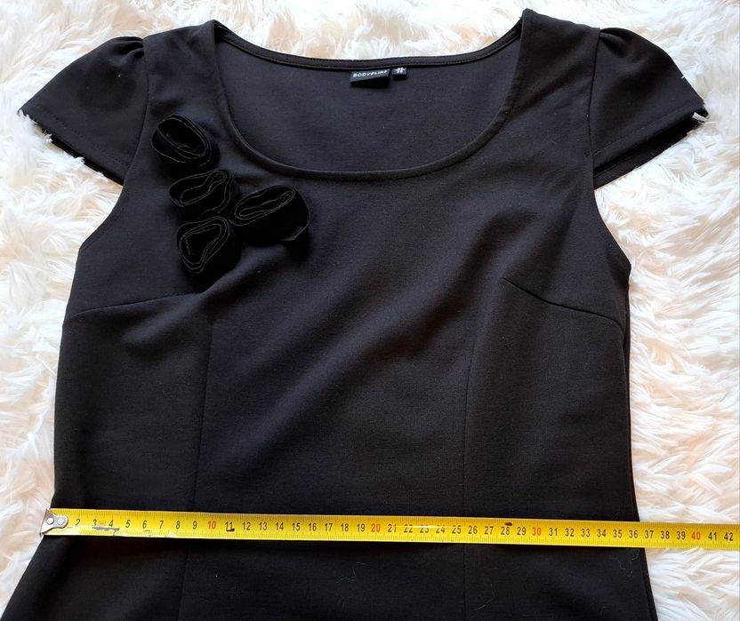 Mała czarna mini
