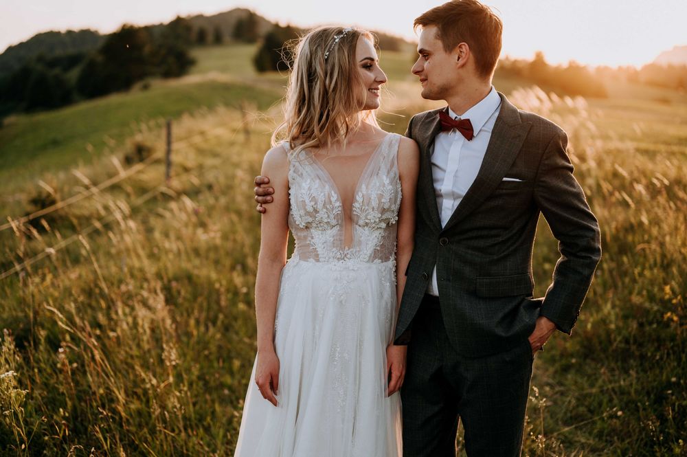 Suknia ślubna Ivory Avenue22