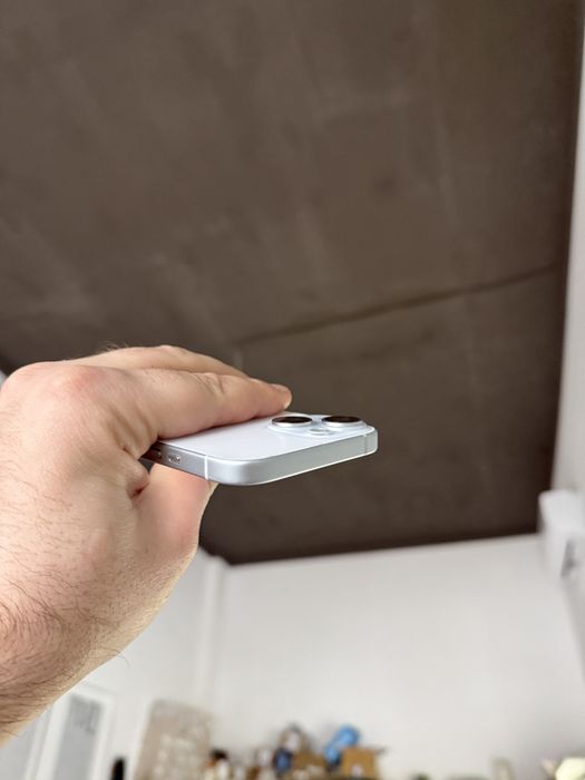 Apple iphone 15 128 gb білий айфон 100%