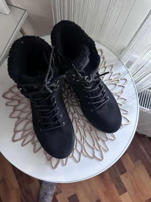 Зимові сапоги Скетчерс, стан нових