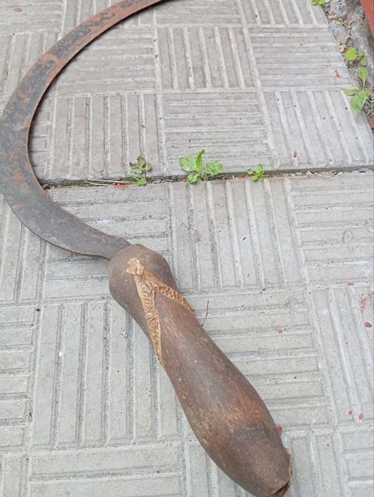 СЕРП НАДІЙНИЙ  з ручкою та насічкою