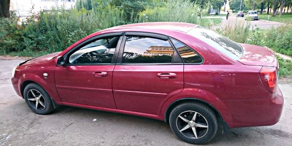 Продам Chevrolet Lacetti 2011 года