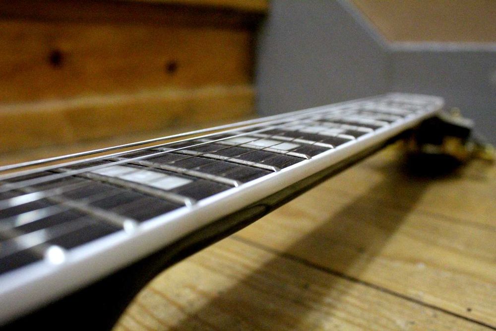 Guitarra Eléctrica Estilo Les Paul