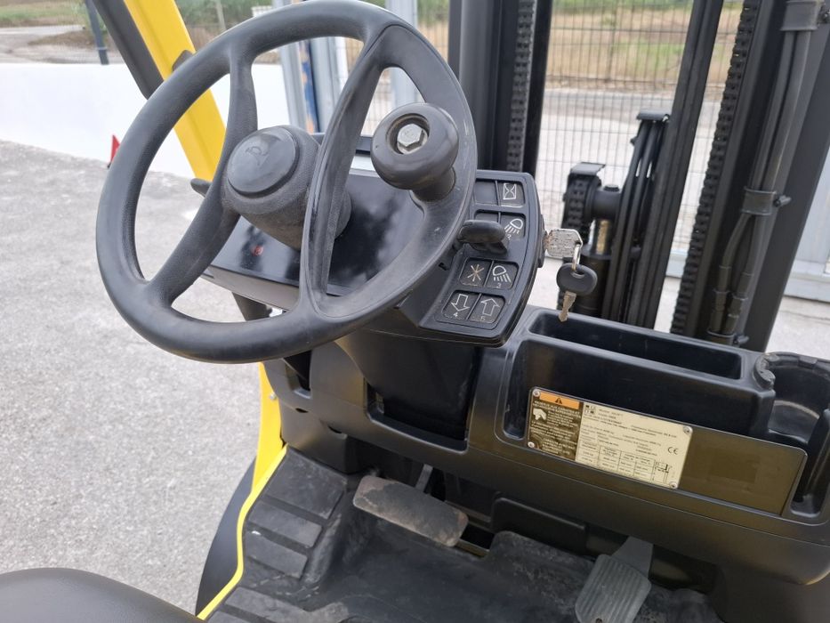 Empilhador hyster 2.5 triplex