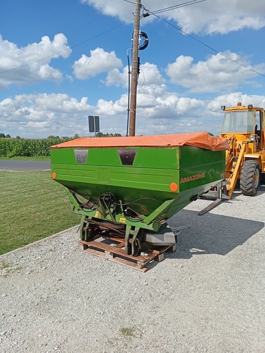 Rozsiewacz Amazone ZAM Max 2300